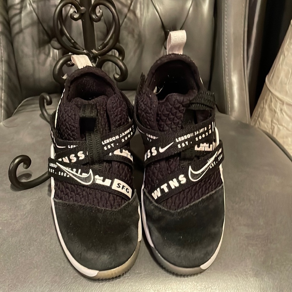 Nike kids sneaker